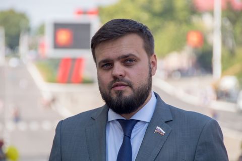 ����� �����