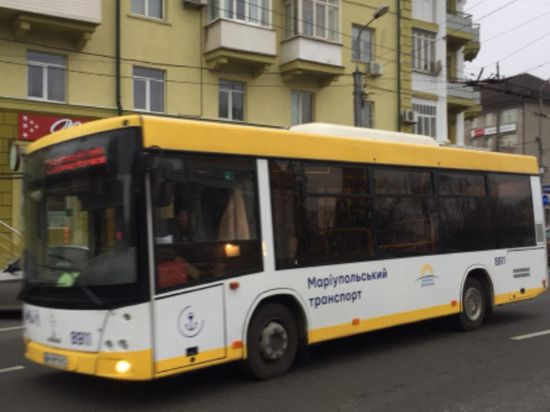 В Мариуполе впервые с начала боевых действий заработал автобусный маршрут