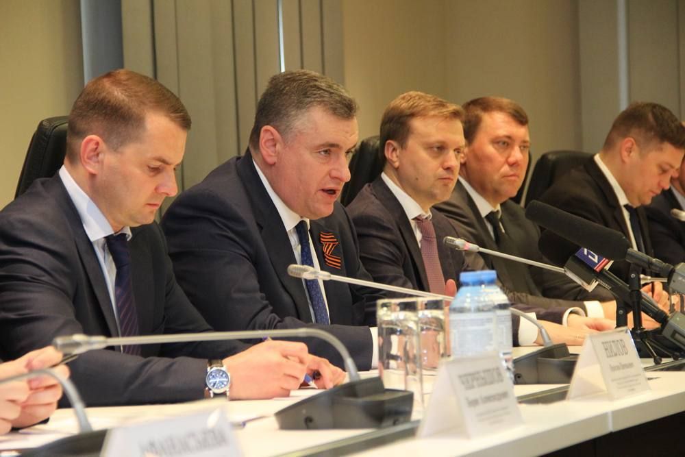 "Я беседовал с бойцами ВСУ, они благодарны нашим медикам". Посетивший Донецк глава фракции ЛДПР в Госдуме Леонид Слуцкий отметил хорошее отношение к украинским пленным в российской армии