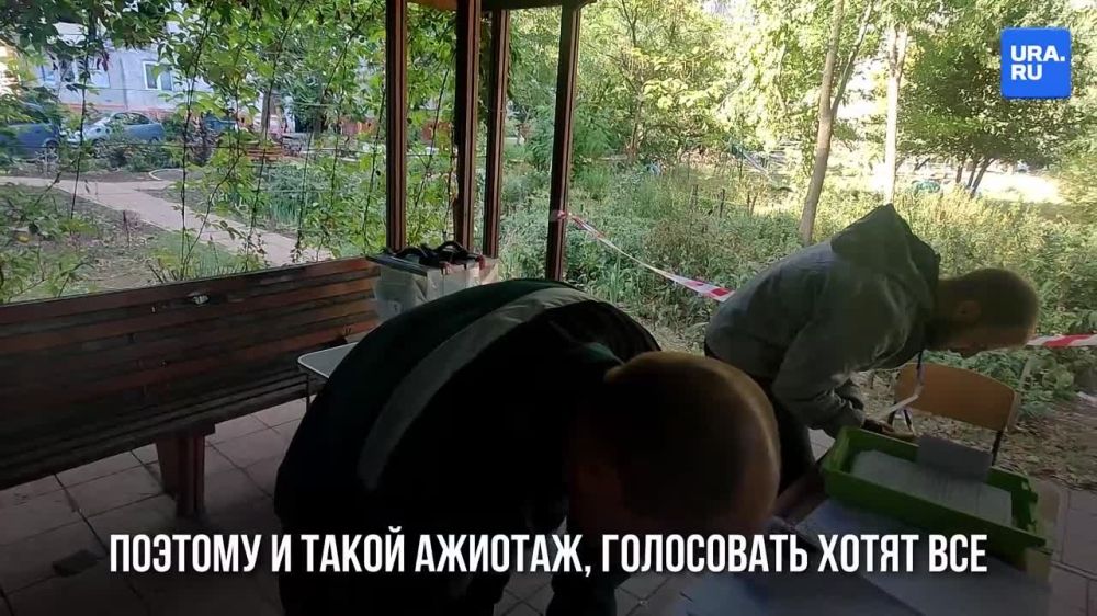 ��� ����� 8 ���. ������ ��������� �� ������� �� ������ ������� ������� ������������� � �������. � ���� ����� �������� ������������� URA.RU
