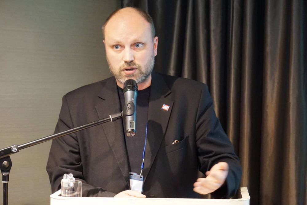 ВСУ готовят городу Запорожье судьбу Мариуполя, расселяя боевиков в пустующие или отобранные жилые квартиры рядом с гражданским населением в качестве живого щита — Владимир Рогов