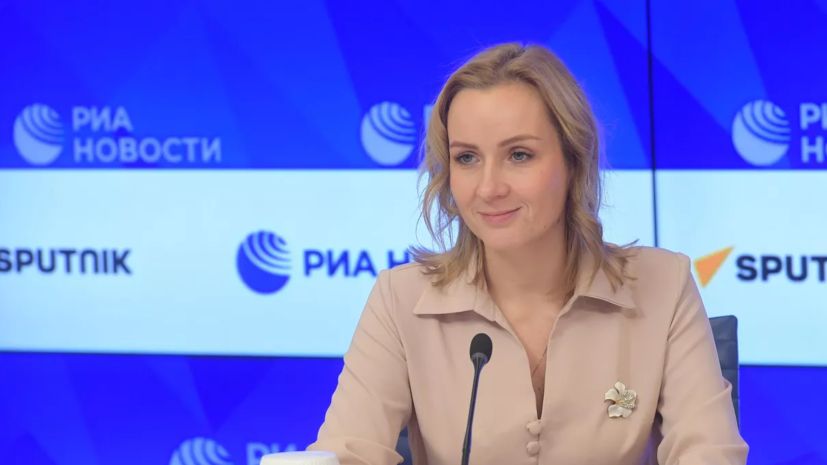 Детский омбудсмен Мария Львова-Белова взяла в свою семью ребёнка из Мариуполя