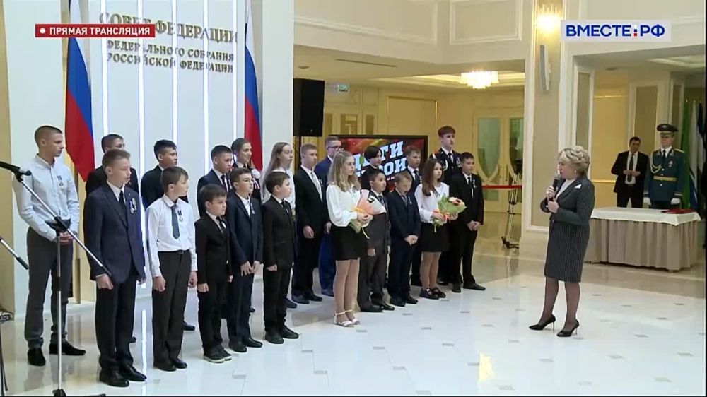 � ������ ��������� ��������� �����-������ �� �������� ����� � ����������� ��������