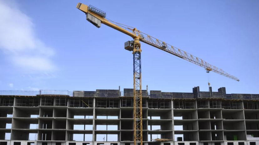 Хуснуллин: реконструкцию центра Мариуполя планируется закончить к концу года