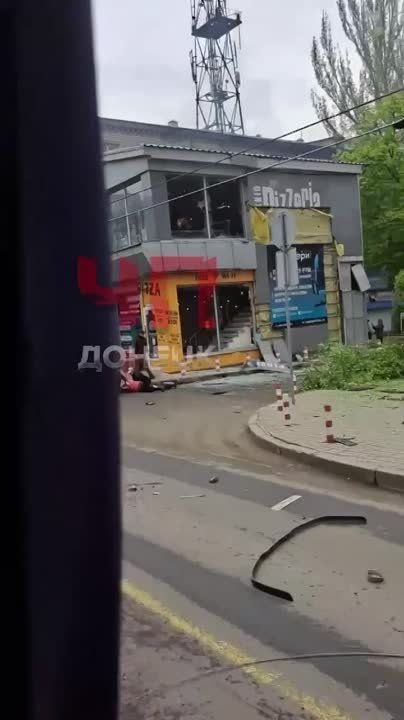 Ещё последствия обстрела Киевского района