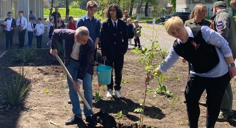 ���� ������ � 27-� ����� ���������