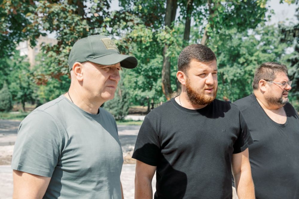 ���� ������: �����-��������� ��������� ����������� ������ ����� 50-����� ������