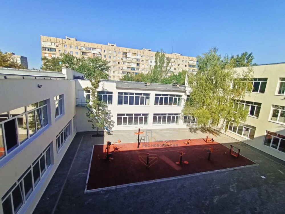 Компания ООО &quot;РКС-НР&quot; совместно со специалистами из Ульяновской области восстановила школу в микрорайоне Восточный Орджоникидзевского района Мариуполя