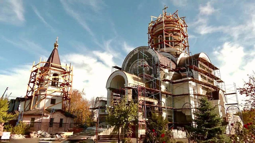 «В окопе нет атеистов. Под снарядами быстро учим молитвы»