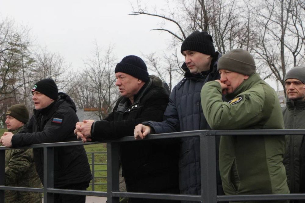 Марат Хуснуллин: Воскресенье провёл в ДНР.. Ключевой вопрос поездки - запуск тепла в дома. В Мариуполе эта работа выполнена...