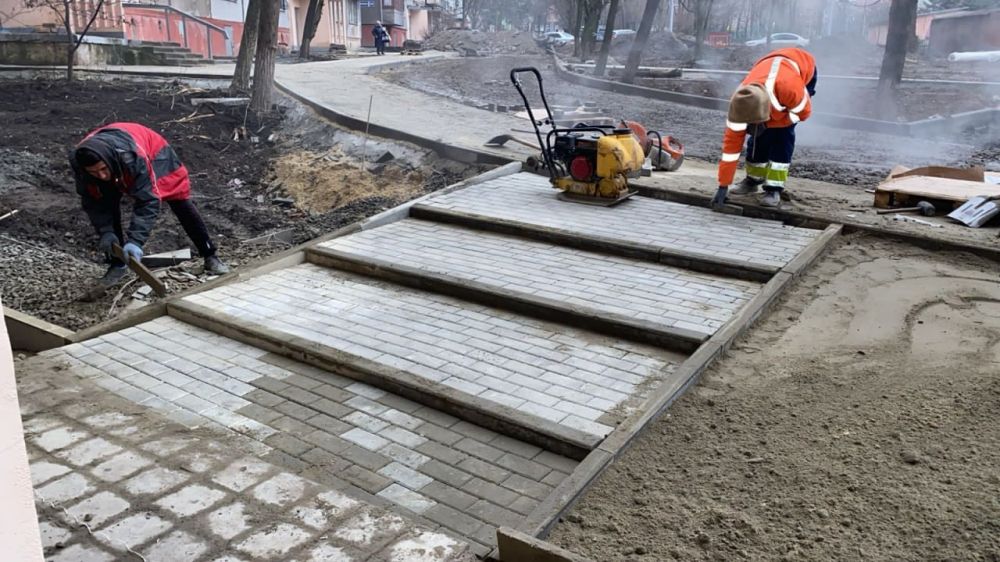 � ��������� ��������� �������� ������� ��������� ��� 2 ������� � ��������� ������