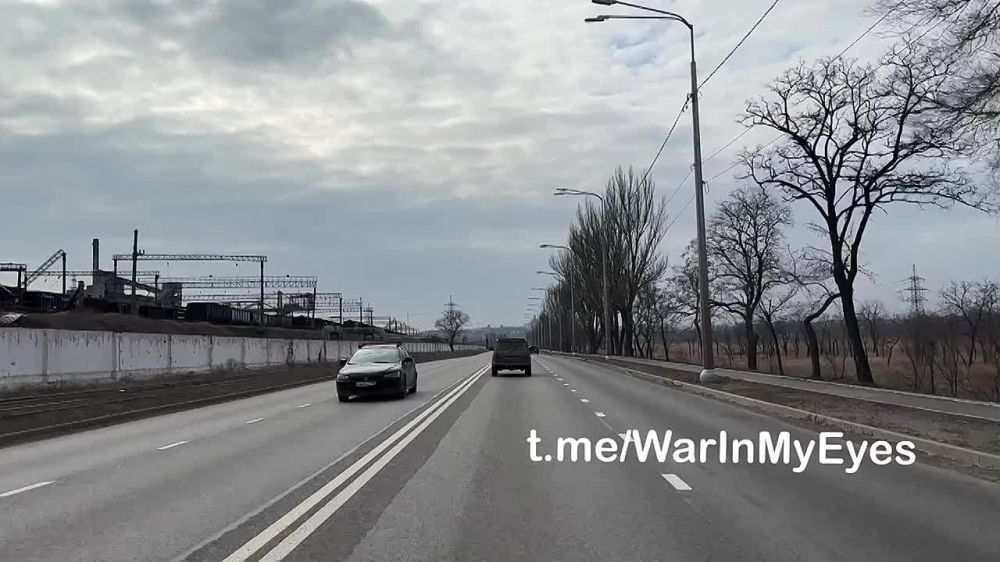 Борис Рожин: Дорога вдоль "Азовстали" в Мариуполе