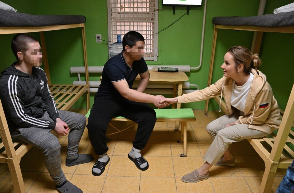 Мария Львова-Белова: Мариупольское СИЗО. Передо мной мальчишки, со сломанными судьбами, для которых теперь самая большая...