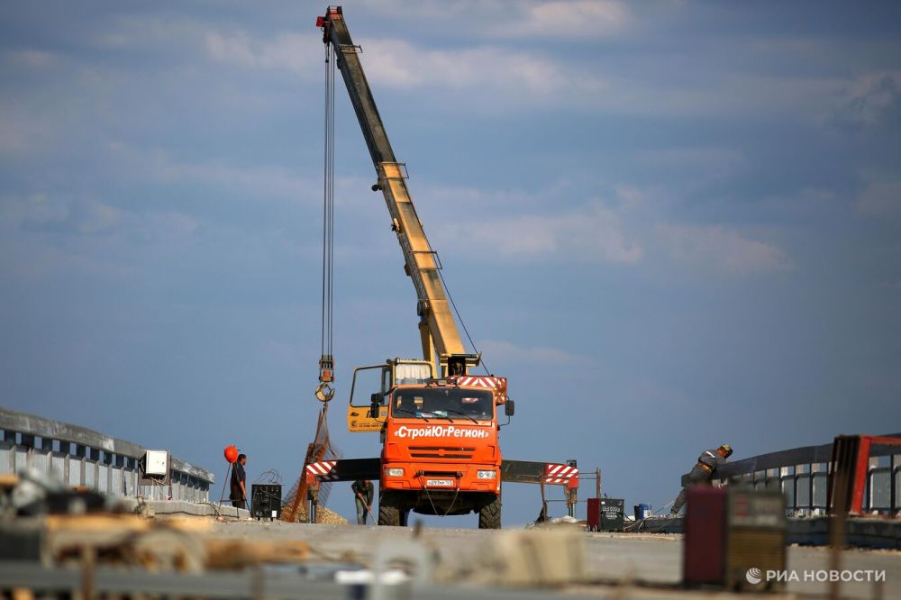 Хуснуллин назвал стоимость строительства трассы вокруг Азовского моря