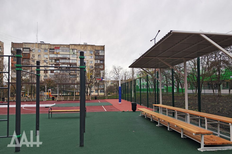 � ��������� ������������ 750 ������ � ��������� �������� ��������