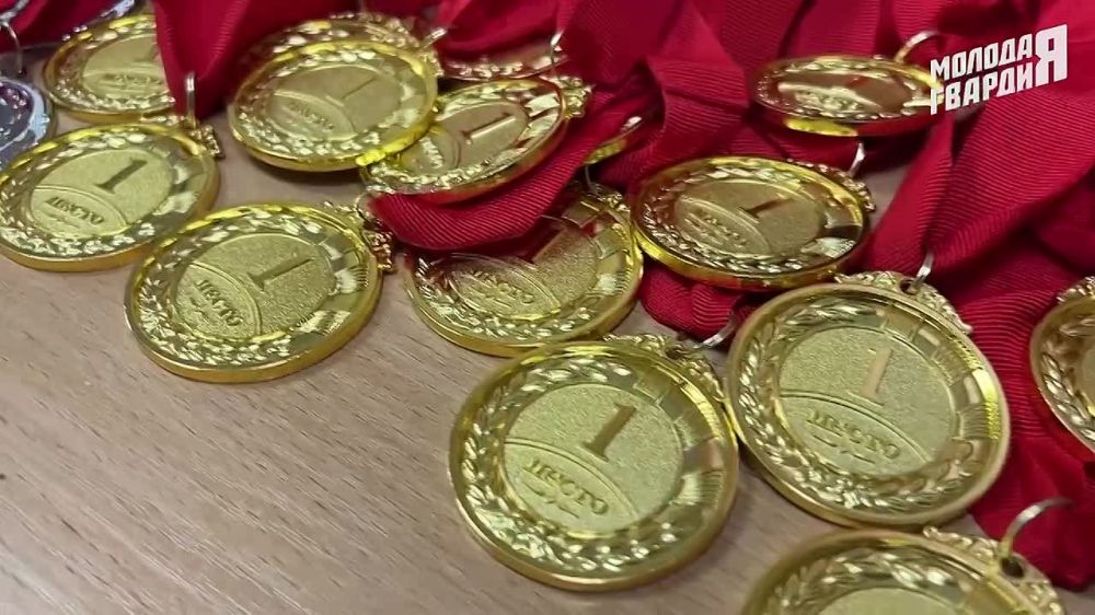 ���������. ��������� �������� ������� ������ ������ ��������� � ��������� ���������� ������������ ������ �� ���������� ������, ������������ � 80-����� ������� ������ � ������� ������� ������� ����� 100 ���� �����������...