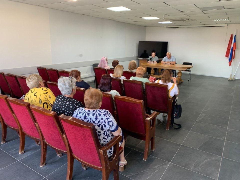 Сегодня в Управе Ильичевского внутригородского района города Мариуполь состоялась встреча с жителями
