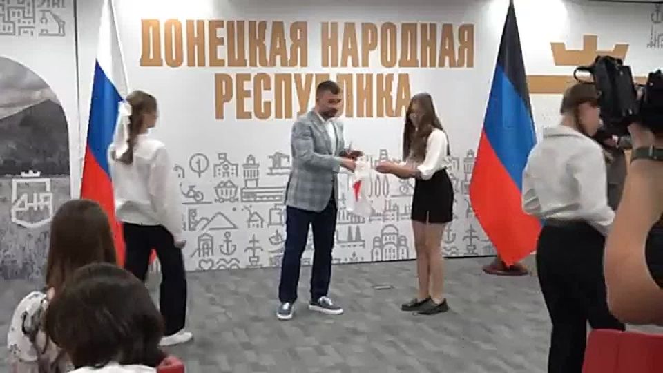 Кирилл Макаров: Первый паспорт — важный шаг во взрослую жизнь