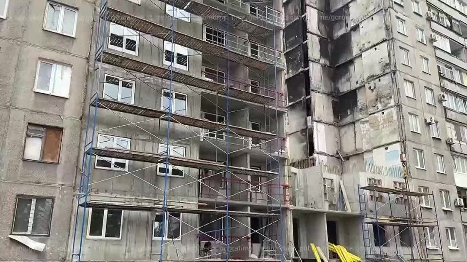       , 105  ,      