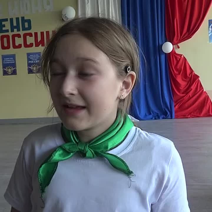 Ульяна из Мариуполя знает все правила безопасности на воде и готова к отдыху на море