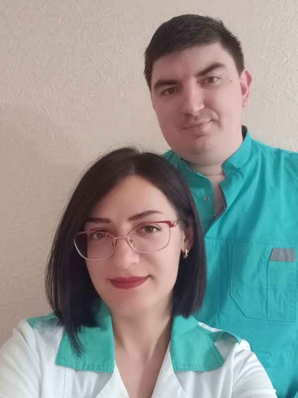 В акции #МедицинаСближает принимает участие семейная пара медиков из ГБУ ДНР «ГБ №1 г. Мариуполя»