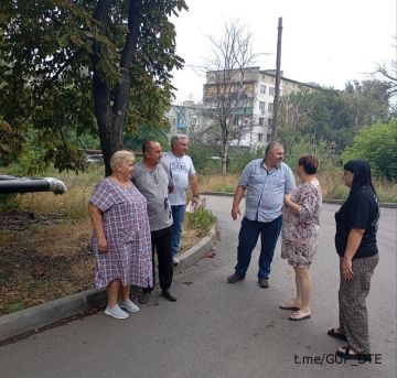 СОТРУДНИКИ ГУП ДНР «ДОНБАССТЕПЛОЭНЕРГО» ПРОДОЛЖАЮТ ПРОВОДИТЬ ВСТРЕЧИ С ГРАЖДАНАМИ