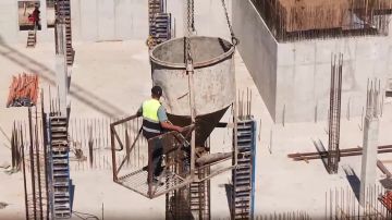 Медицинский спецназ Федерального медико-биологического агентства (ФМБА) России обследует жителей Донбасса