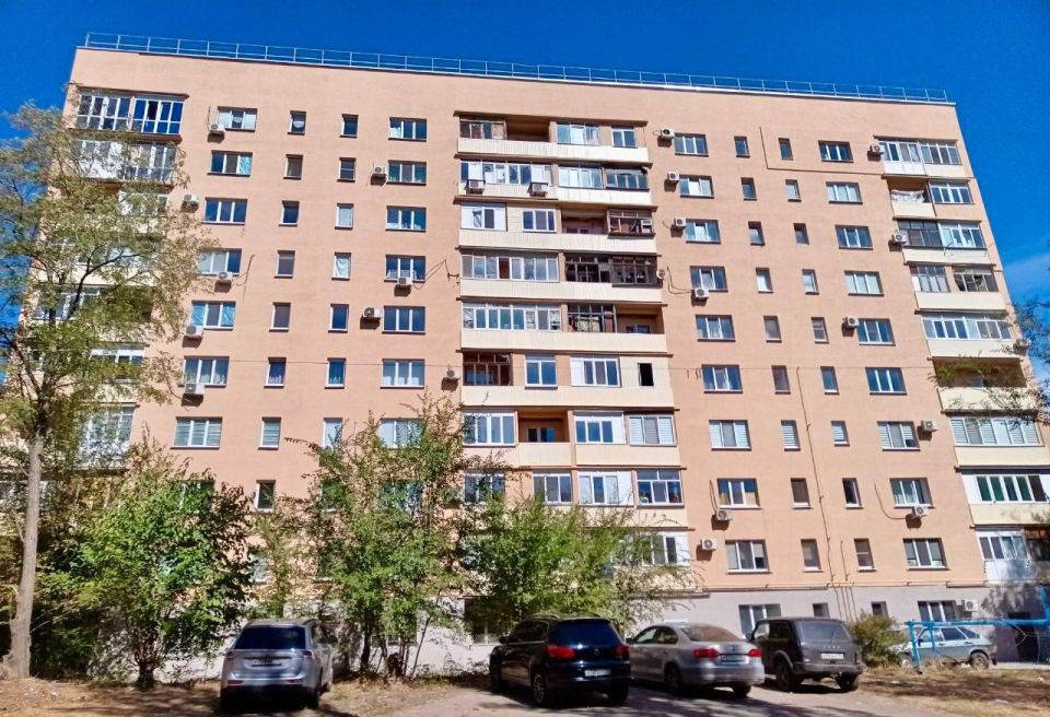 Липецкие строители завершают восстановление многоквартирного дома по улице Бахчиванджи