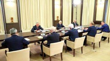 Встреча Президента РФ с лидерами парламентских фракций