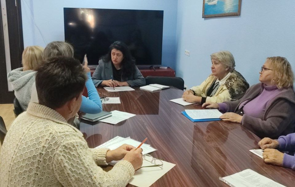 В Приморском районе состоялась встреча с жителями, которую провела Голяка Елена Пантелеевна