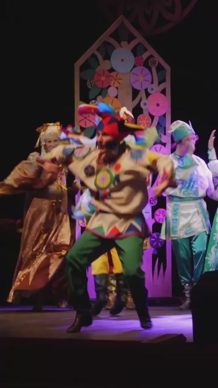 Мариупольский театр впервые выступил в Новосибирске