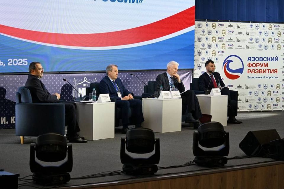 Депутат #Комитет_по_развитию_предпринимательства_инвестициям_и_экономической_политике Николай Зайченко (фракция «Единая Россия») принял участие во II Международной конференции по общественным и гуманитарным наукам