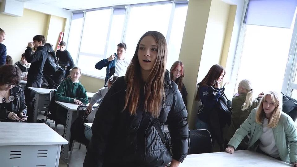 Молодёжка представила себя на Ярмарке студенческих активов в Мариуполе