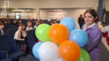 Специалисты ООО «РКС-НР» рассказали мариупольским школьникам о профессии строителя