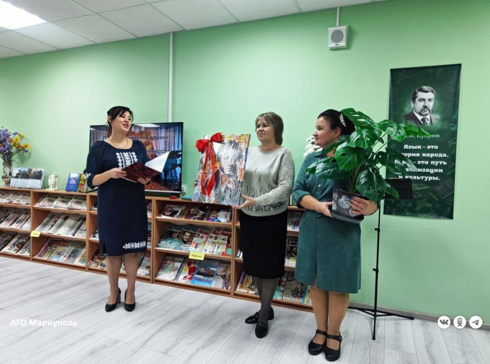В Ильичевском районе Мариуполя после капремонта открылась библиотека