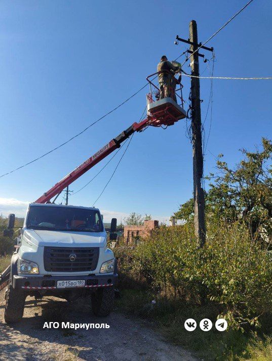 Мариупольские энергетики обновили более 900 метров кабеля