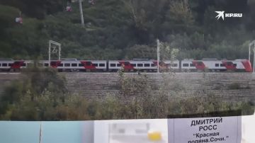 От маяка до глубин души: В Мариуполе открылась фотовыставка «Отражение странствий»