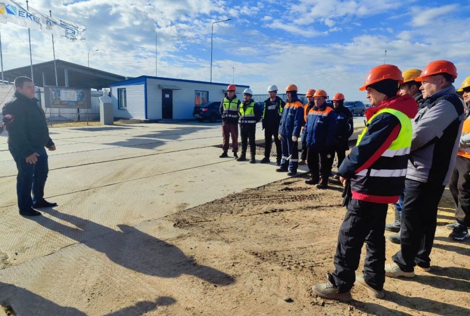 Трудовых мигрантов знакомят с правилами писаными и неписаными