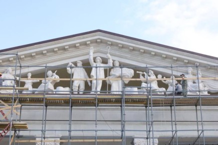 Денис Пушилин: Завершаем восстановление знакового для Республики Мариупольского русского драматического театра