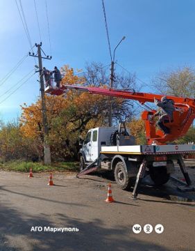 Мариупольские энергетики провели плановый осмотр электрооборудования