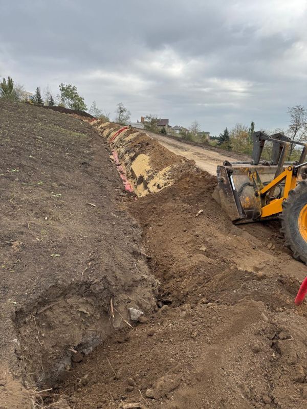 Петербург продолжает строить новый парк в Мариуполе