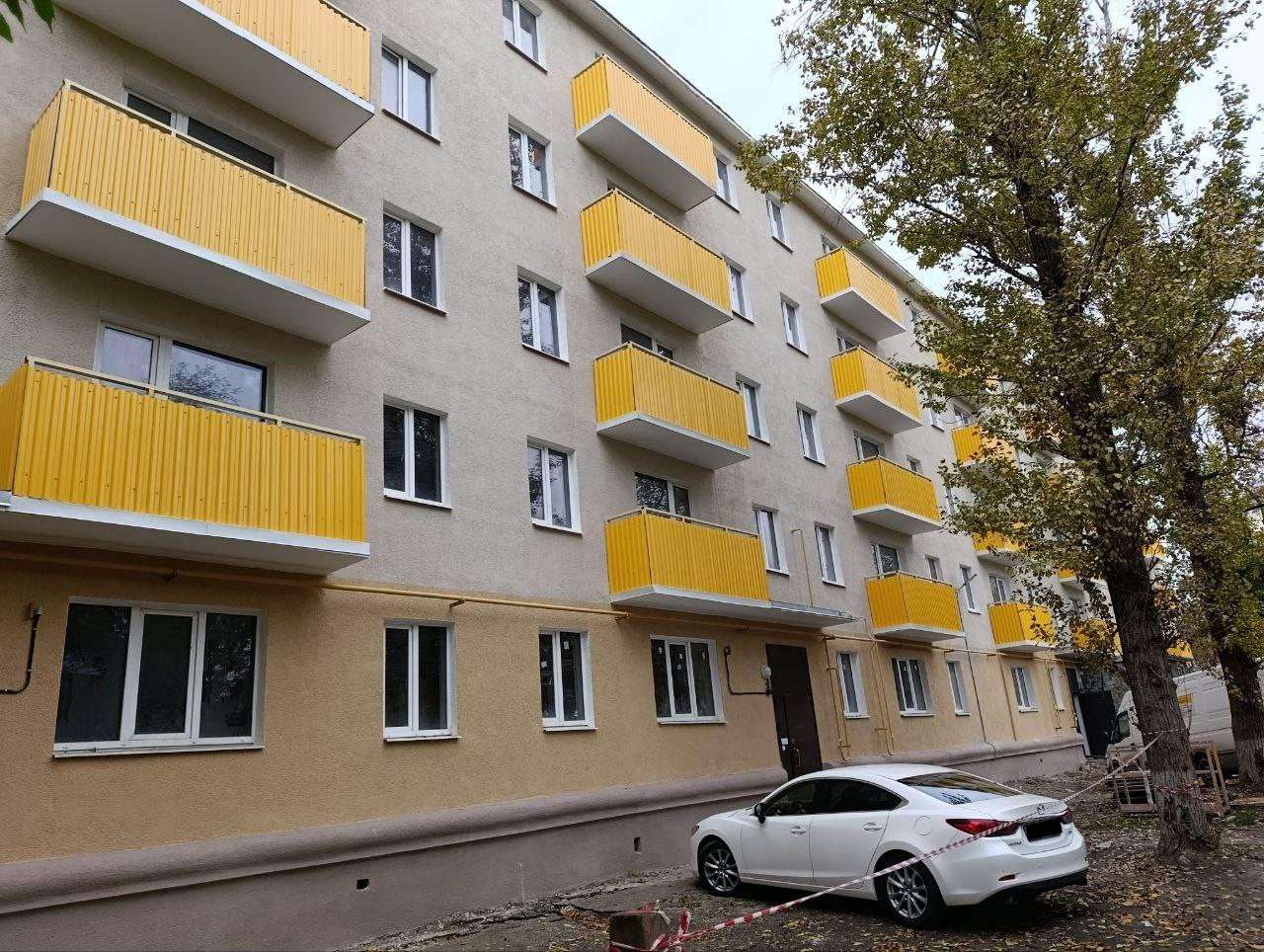 При участии ФАУ «РосКапСтрой» ведется восстановление жилого дома на проспекте Строителей