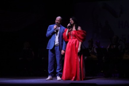 4  2025        -         셻