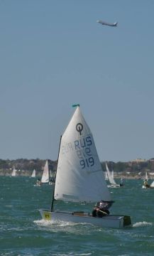 Мариупольские яхтсмены покорили волны Геленджикской регаты