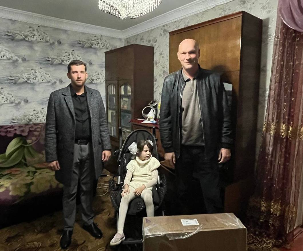 ВНИМАНИЕ К ЛЮДЯМ — ОСНОВА РАБОТЫ ДЕПУТАТА