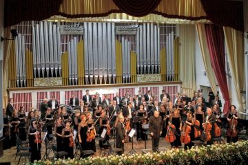      !      !  18          ,     ...