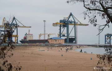 В порту Мариуполя оборудуют пункт пропуска через российскую госграницу