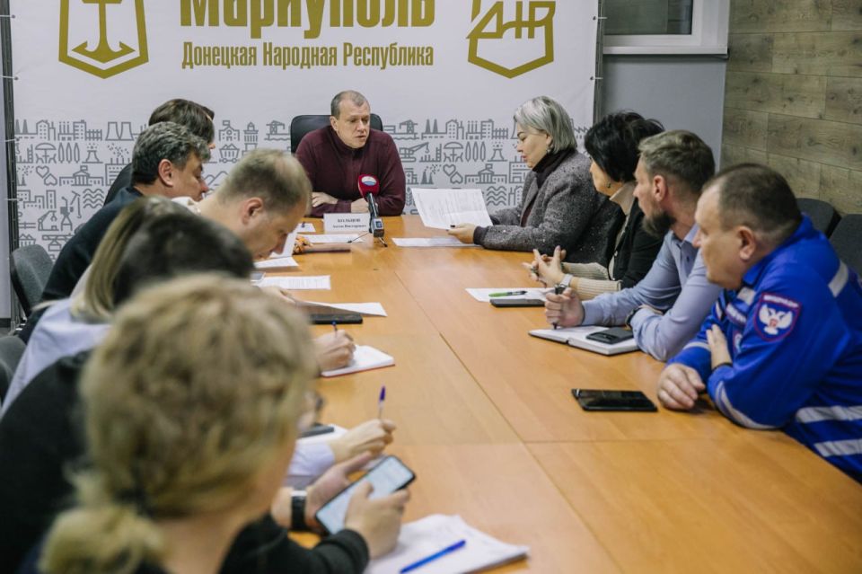 Антон Кольцов: Свыше 60 тысяч взрослых жителей Мариуполя уже вакцинировались от гриппа