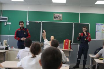 Мариупольская школа №41 осваивает алгоритмы безопасности