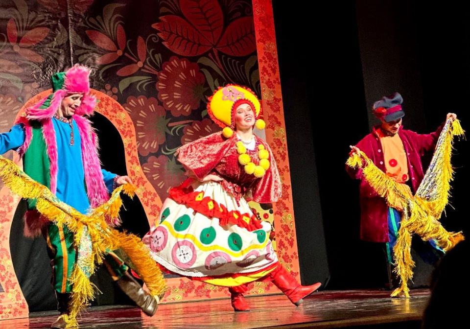 Предновогодние гастроли Донецкого театра кукол